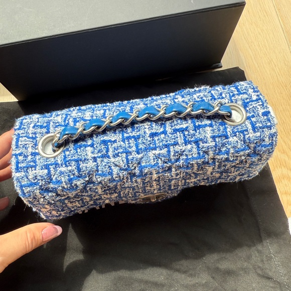 NIB Chanel Blue Tweed and white mini flap with silver hardware - Picture 3 of 11